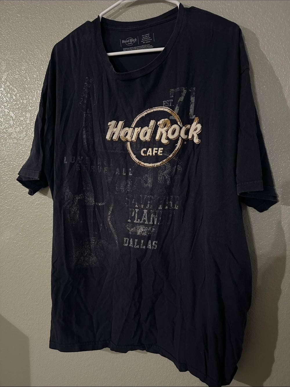 Hard Rock Cafe Black T-Shirt with Gold Logo